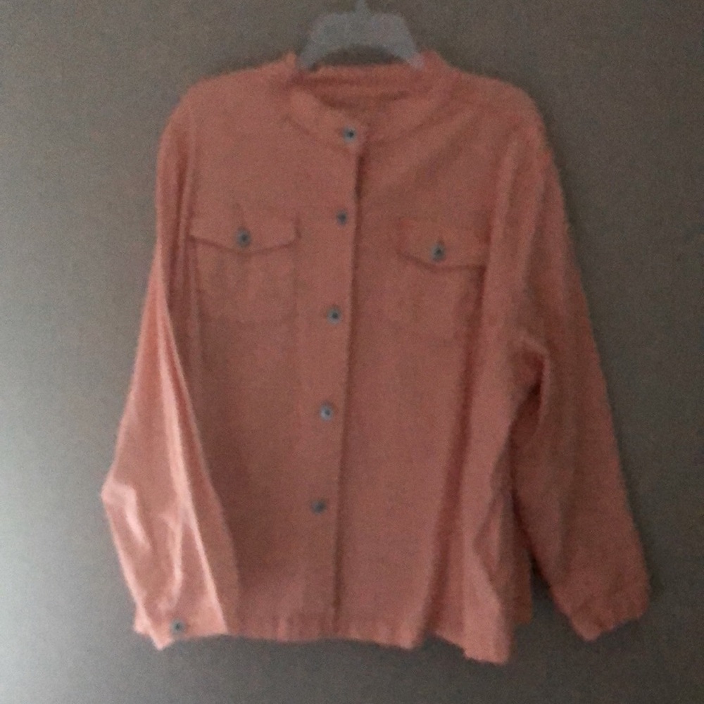 Long sleeve light weight jacket